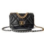 CHANEL 19 Handbag